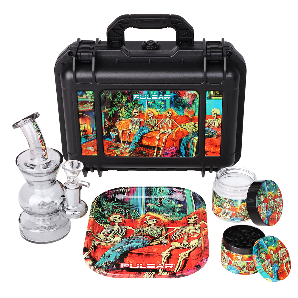 In Da Couch Smoker's Travel Kit 2.0 | Pulsar Design Series Pipe In Da Couch Smoker's Travel Kit 2.0 | Pulsar Design Series Pipe