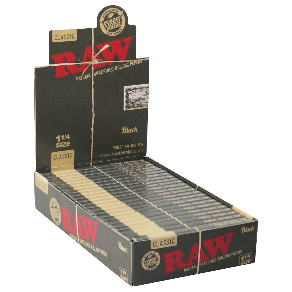 RAW Black Classic Rolling Papers | 1 1/4"