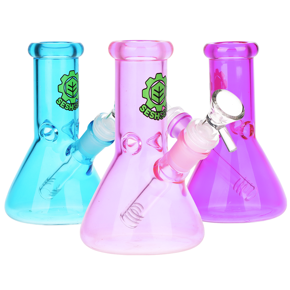 SeshGear Shorty Beaker Bong | Group