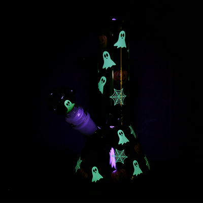 Hallows Glow Beaker Bong | Glow In The Dark Accents