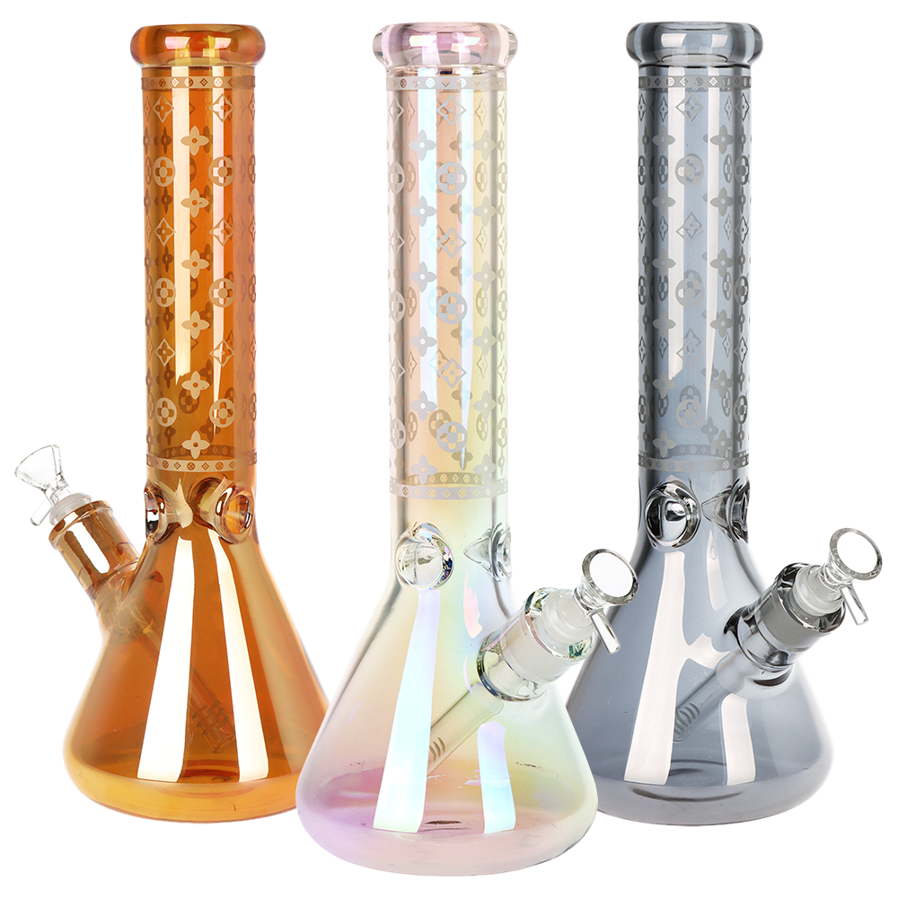 High Fashion Beaker Bong | Group