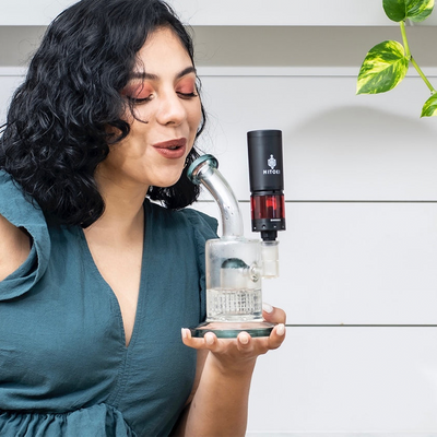 Hitoki Saber Laser Combustion Vaporizer | Lifestyle with Water Pipe