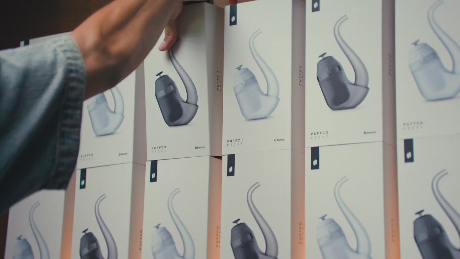 Load video: puffco-new-proxy-vaporizer-promo-video