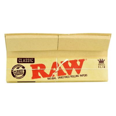 RAW Connoisseur Rolling Papers & Tips | Open Booklet
