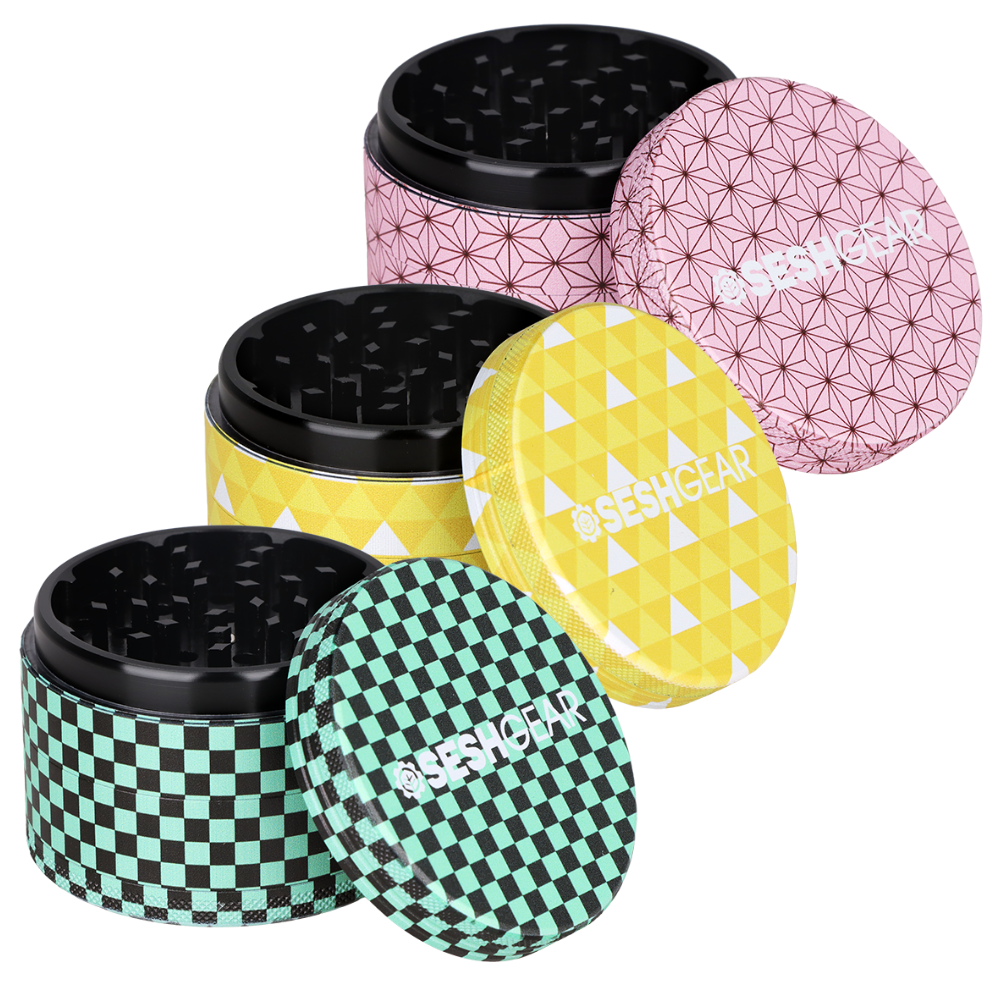 SeshGear Famous Kimono Grinder | 4pc | 2.5" | Group
